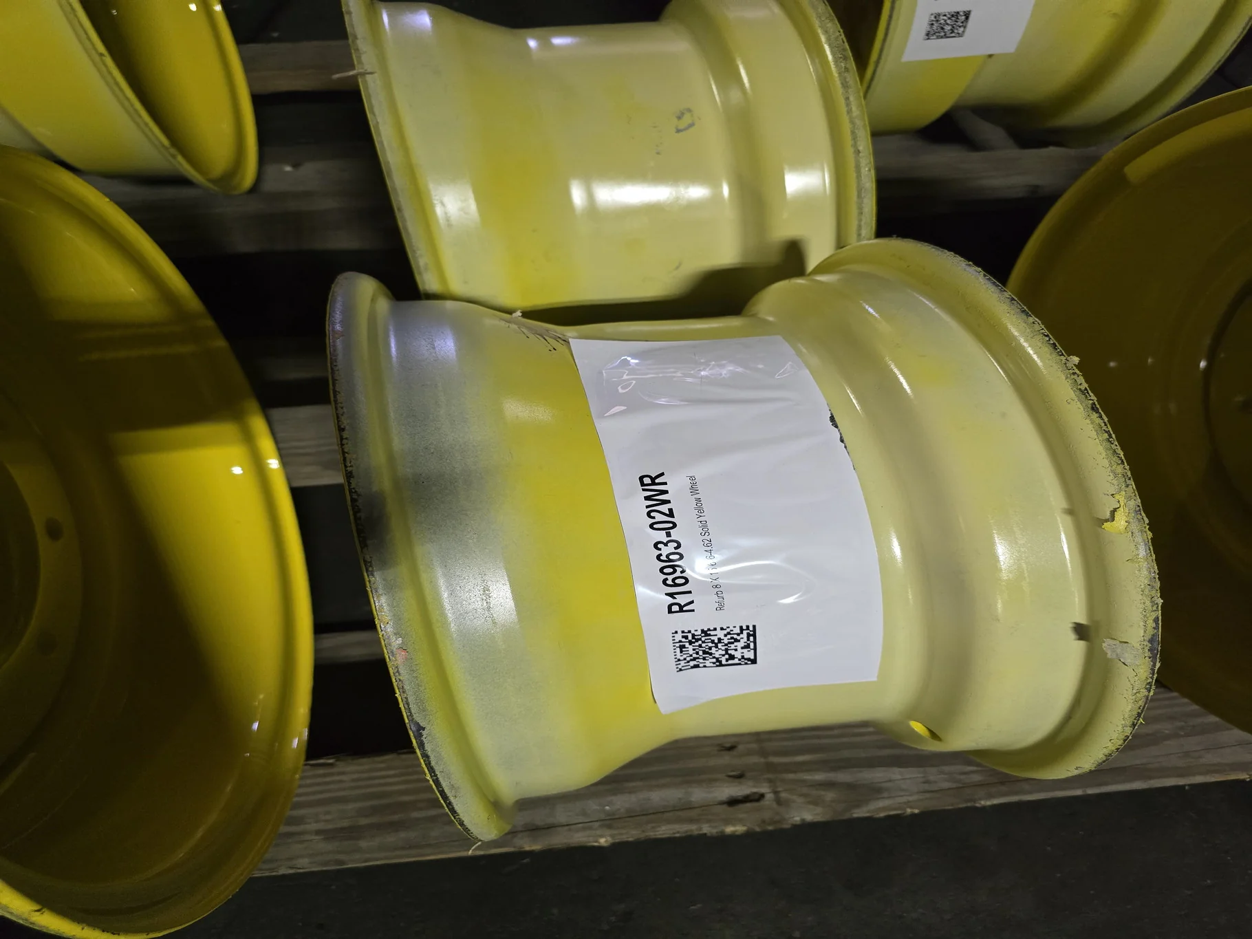 8 X 15 6-6-4.62 Solid Yellow Wheel RECONDITIONED