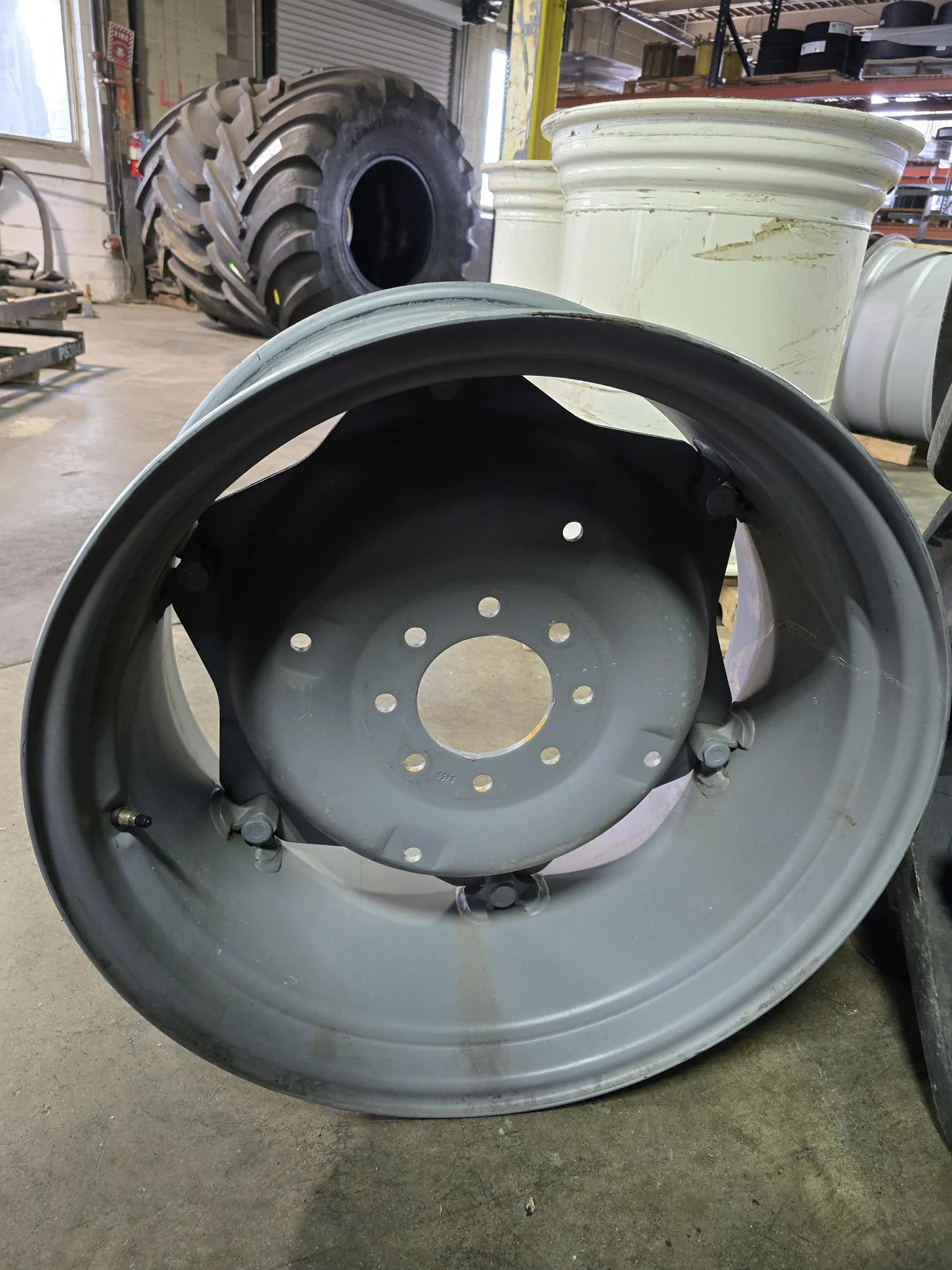 Take-Off 14 x 28 8-8-5.625 6 Clamp Agco Silver Wheel w/ Disc image 3