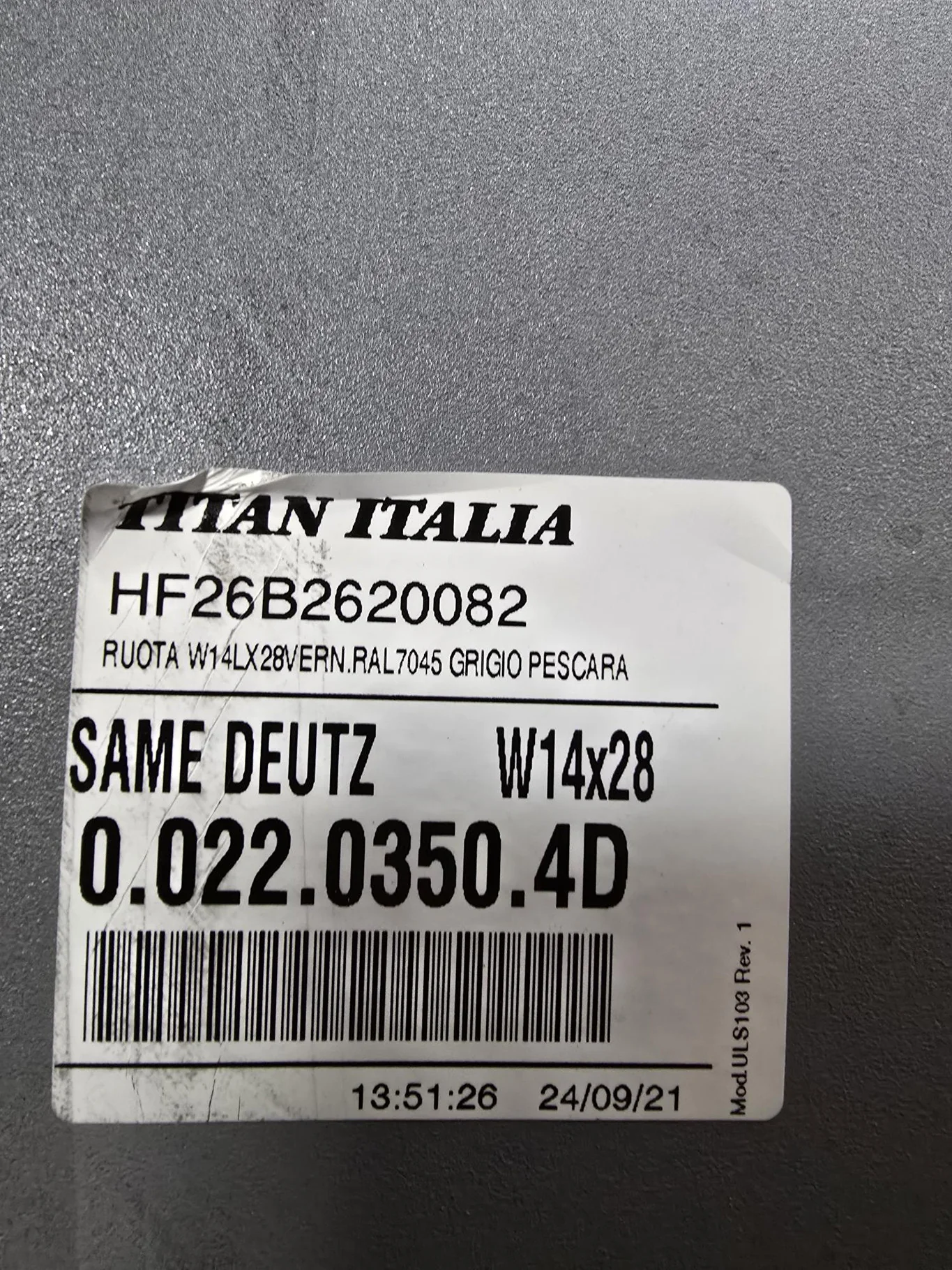 Take-Off 14 x 28 8-8-5.625 6 Clamp Agco Silver Wheel w/ Disc image 4