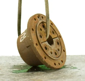 USED Hub R16 3 3/8" DUAL 1000E (NO BOLTS)
