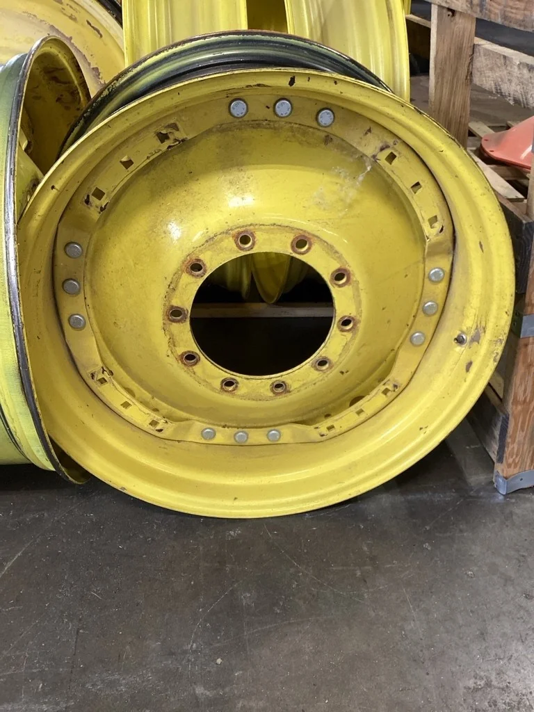 Used 15 x 34 10-13.19-11.07 Waffle 3 bolt With Disc