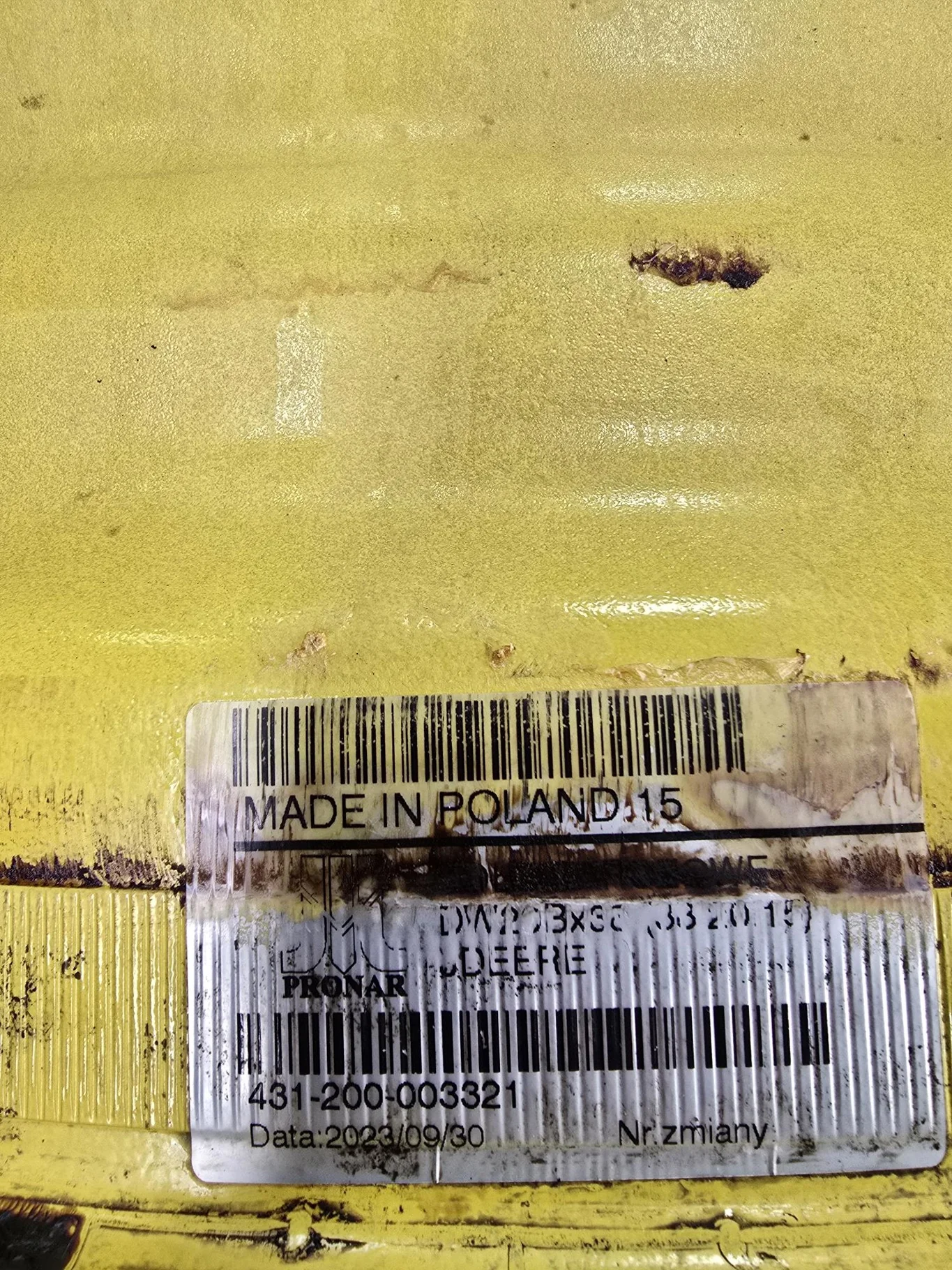 Take-Off 20 x 38 12-13.976-11.857-5.31 Outset Yellow Sprayer Wheel