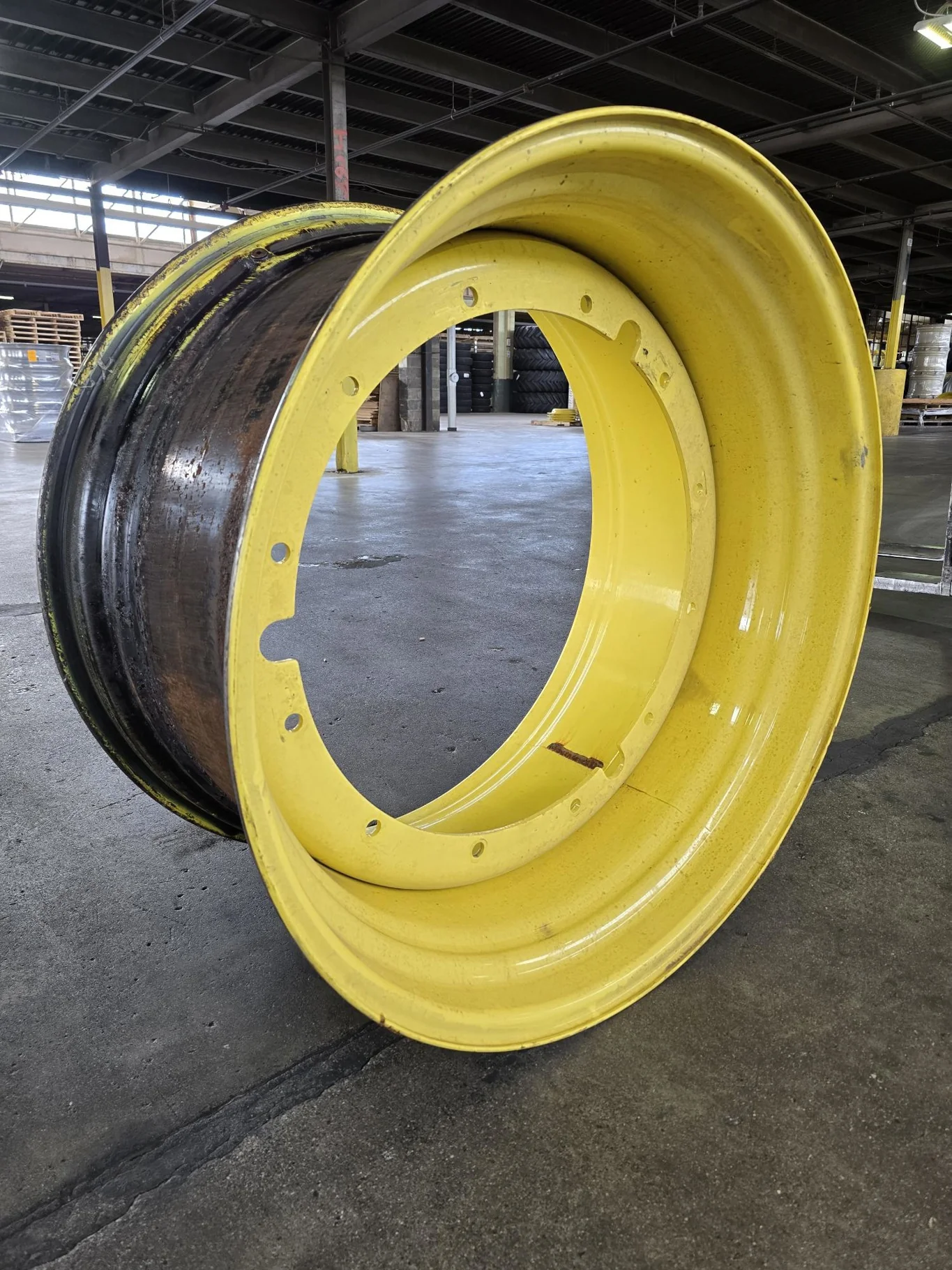Used 23 x 42 12-32.047-30.078 Rim & Rail Yellow Wheel image 2