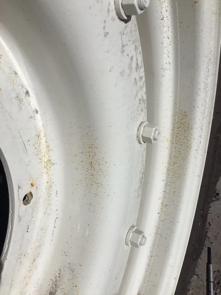 Used 320/85R34 133A8 Michelin Agribib2 TL R-1W 80-85% On 10 x 34 (8-15.945-14.281) R&R/Di image 6