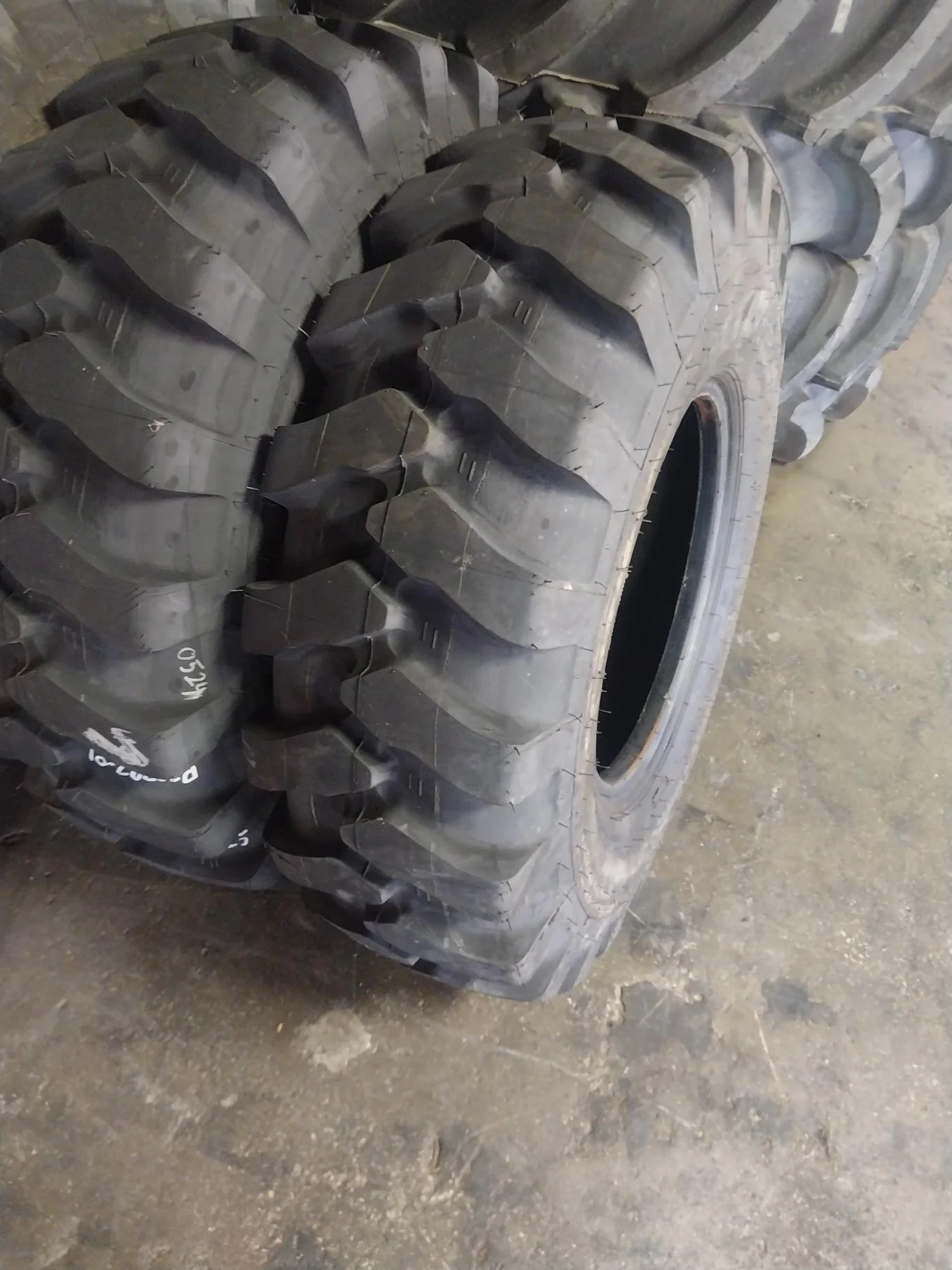 Take-Off 360/85-20 139D Mitas MPT-04 TL R-4 95-100%
