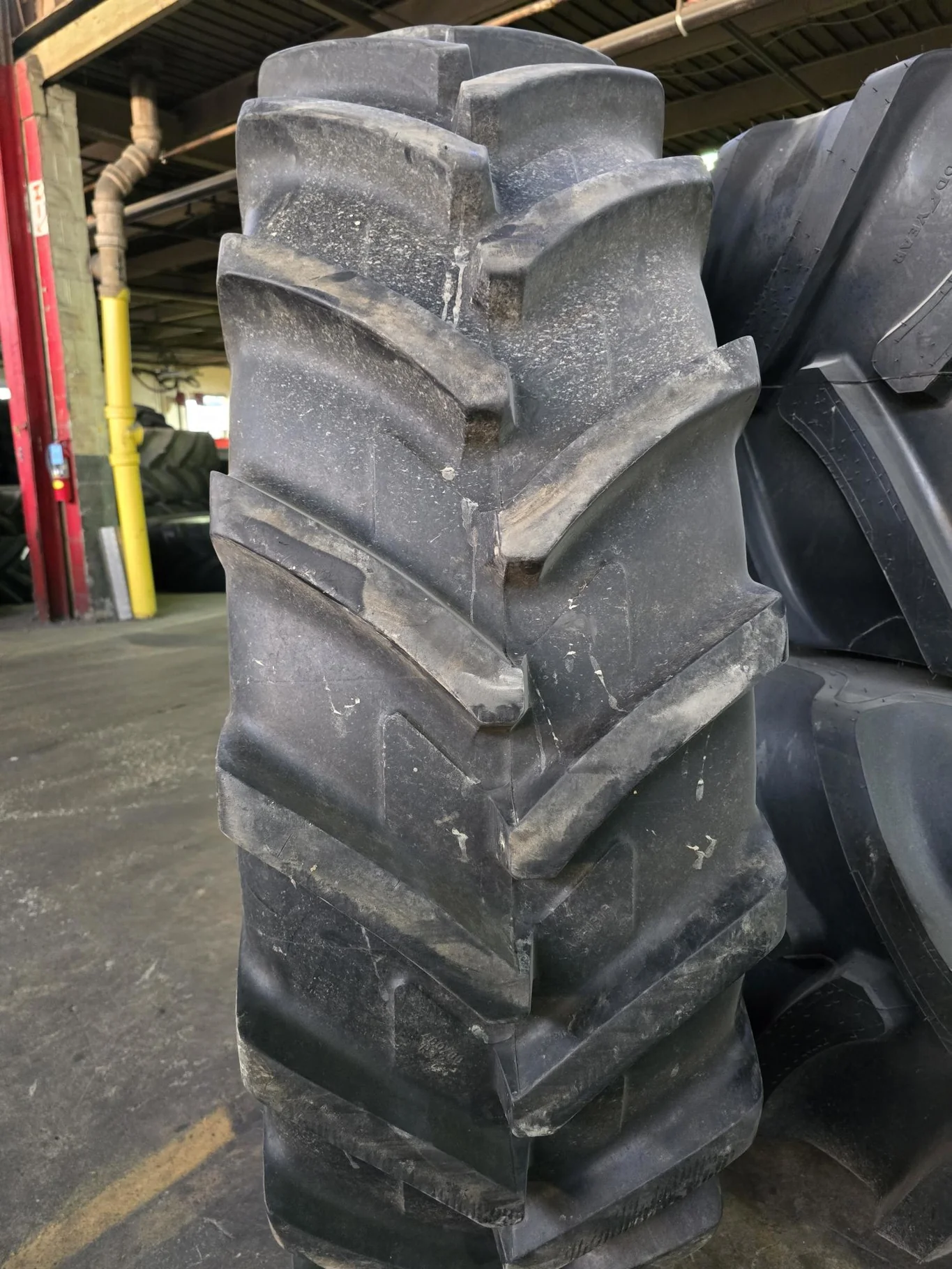 Used 480/80R42 156A8 Michelin Agribib TL R-1W 85-90% image 2