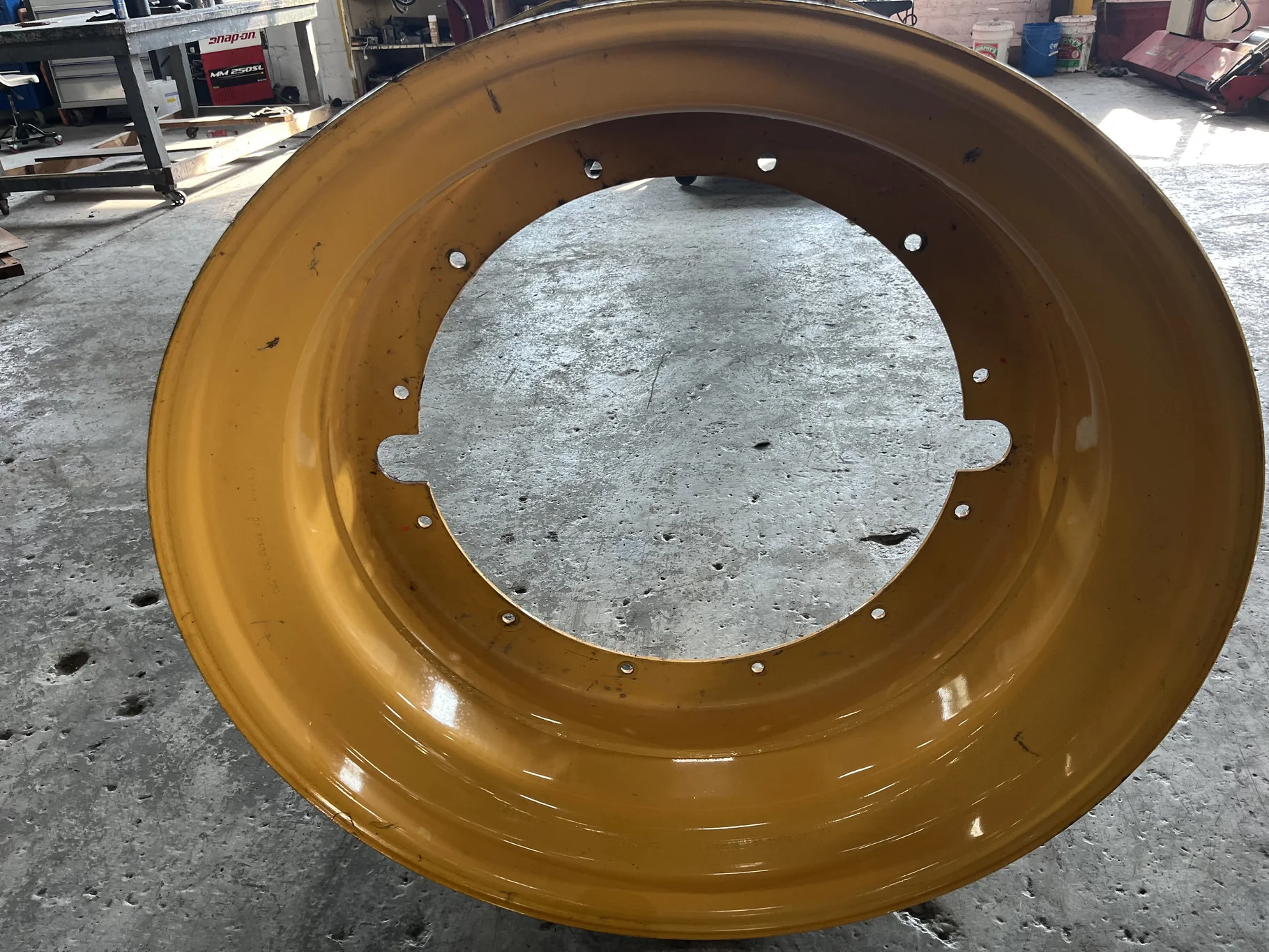 Used 18 x 42 12-30.375-28.42-2.81IN Rim & Rail Yellow Wheel image 2