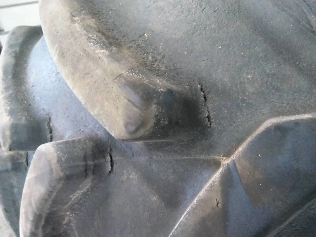 Used 480/70R30 152D Firestone MaxiTraction TL R-1W 90-95% On 15 x 30 (12-16.732-14.620) Waffle 2 Bol image 5