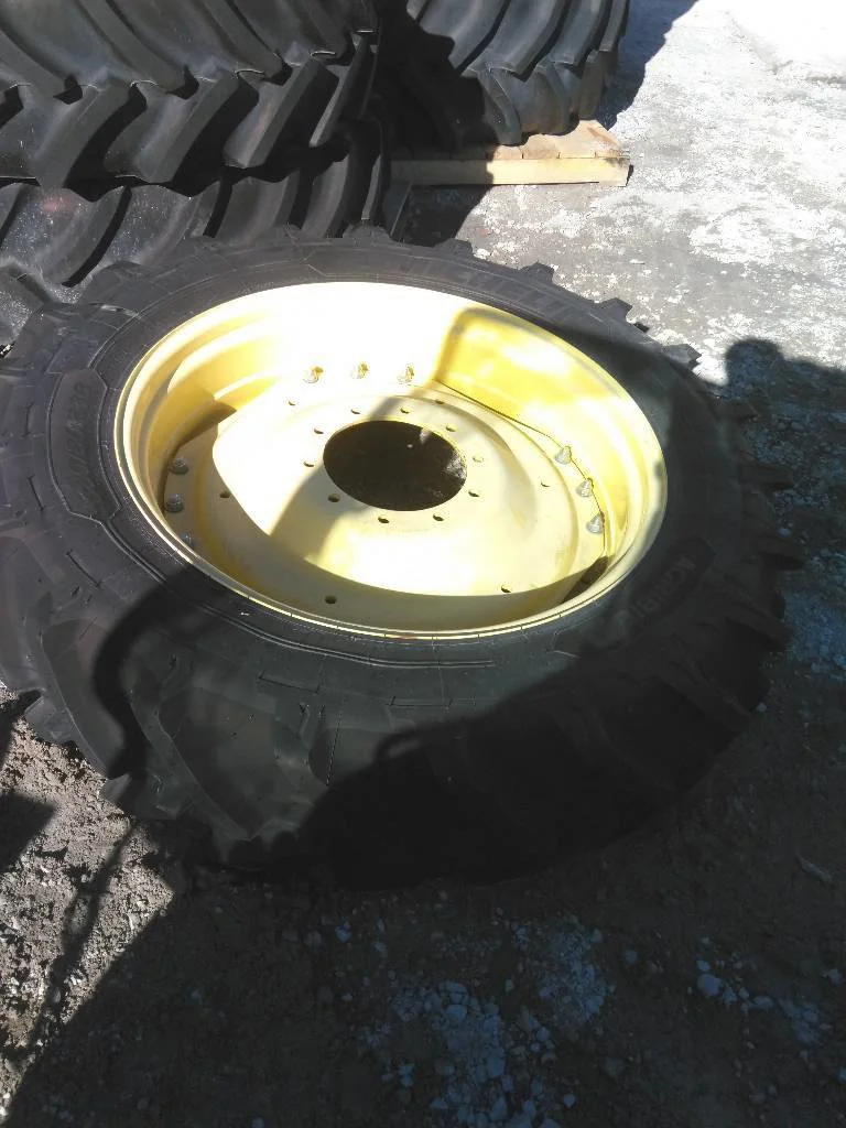 Take-Off 380/80R38 142A8 Michelin Agribib 2 TL R-1W 95-100% On 12 x 38 (10-13.19-11.07) Waffle 3 image 2