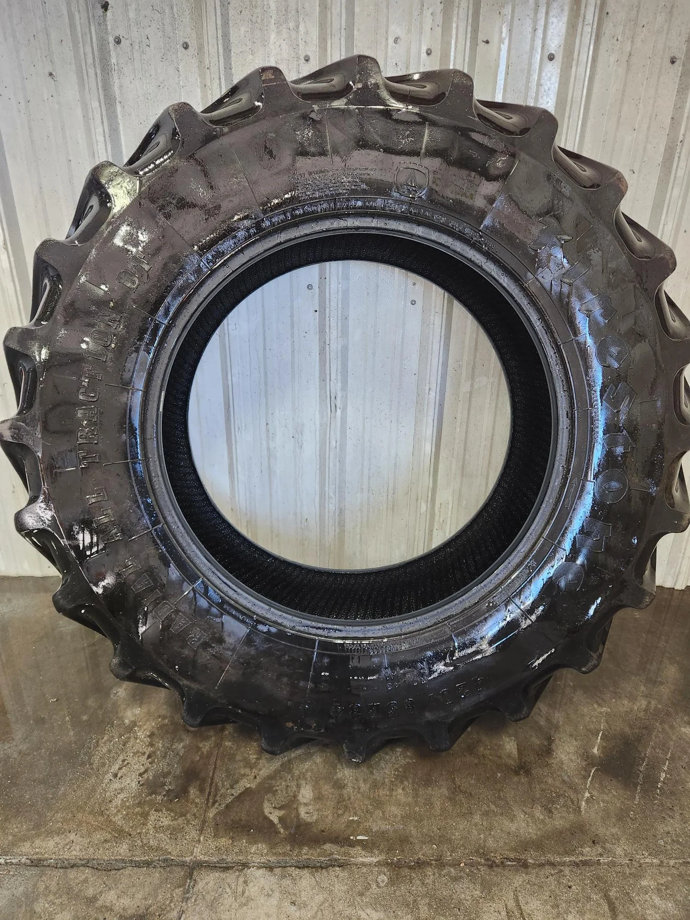 Used 420/85R34 147B Firestone Radial All Traction Deep Tread R-1W TL 70-75% image 5
