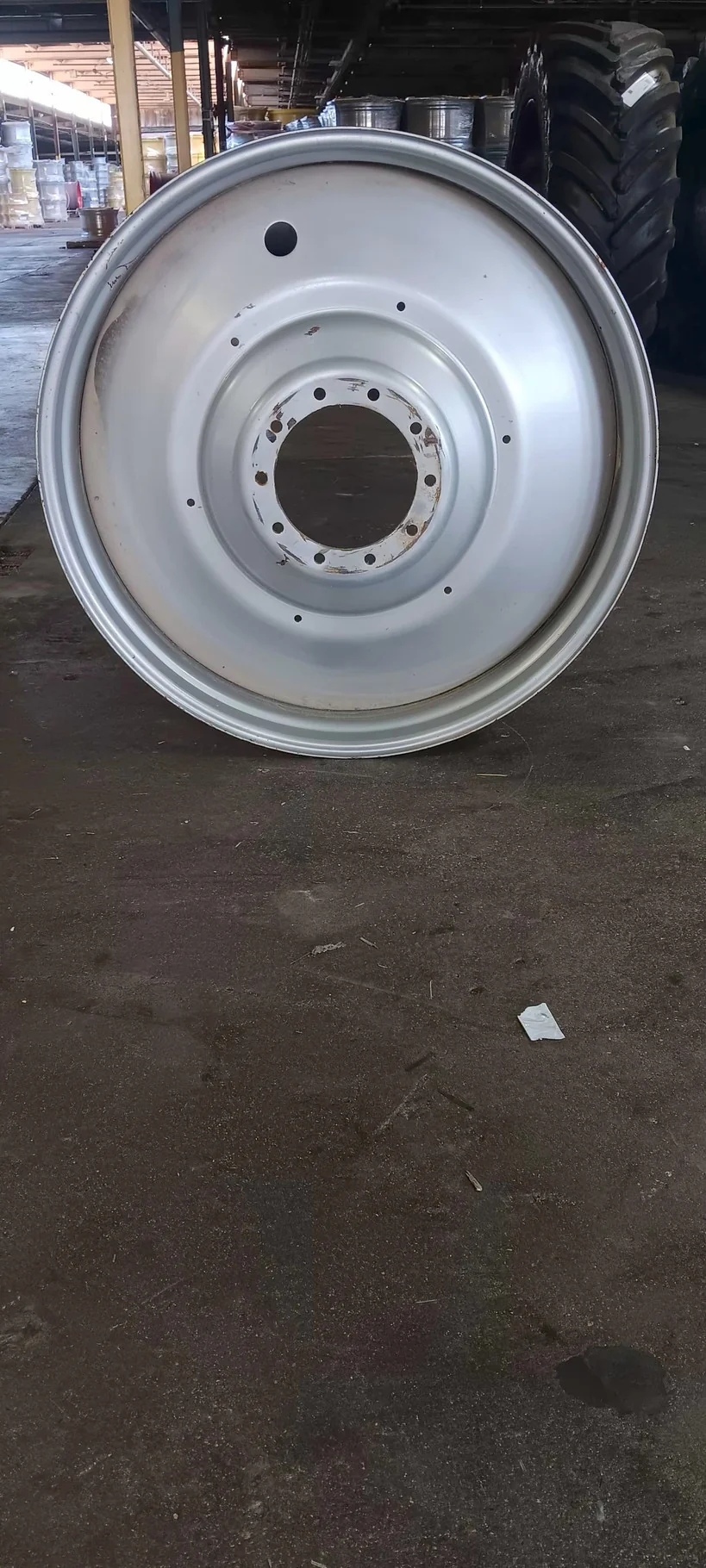 Take-Off 16 X 46 10-13.19-11.07-9.13 Titan Dual Case Silver Wheel image 2