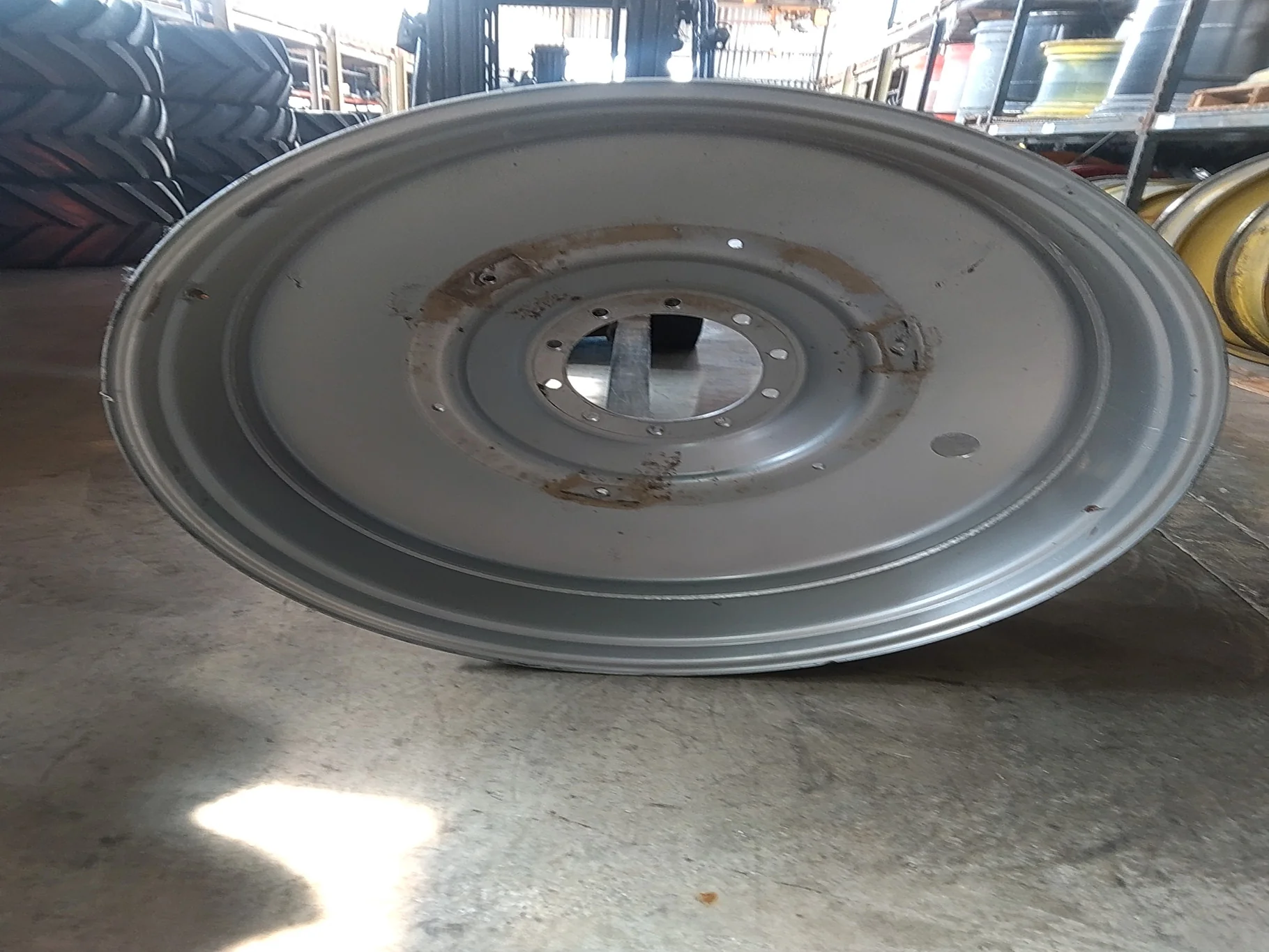 Take-Off 16 X 46 10-13.19-11.07-9.13 Titan Dual Case Silver Wheel image 5