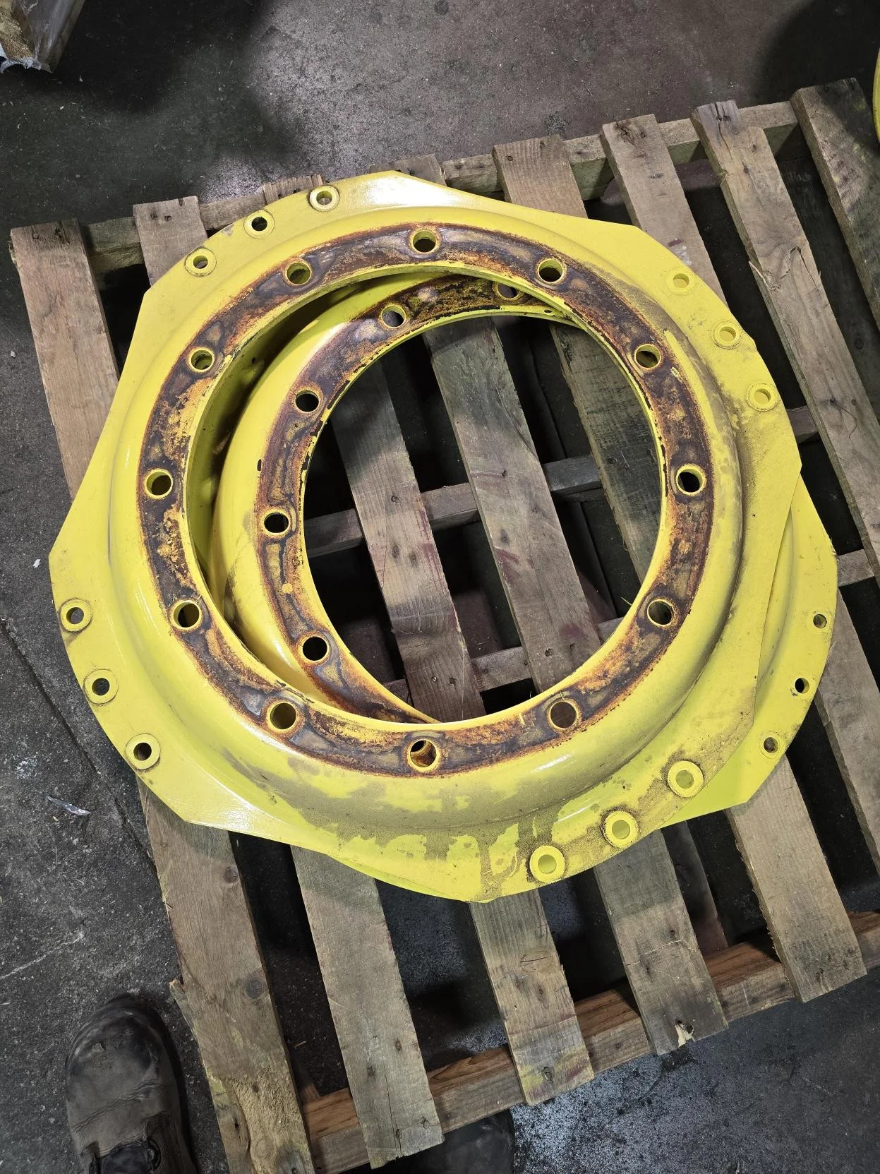 Used 34" Disc 12-19.685-17.651 Waffle 3 Bolt Yellow