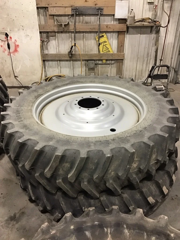 Used 480/80R50 159B Firestone Deep Tread 23 TL R-1W 80-85% On 15 x 50 (10-13.19-11.07) Dual Wheel image 7