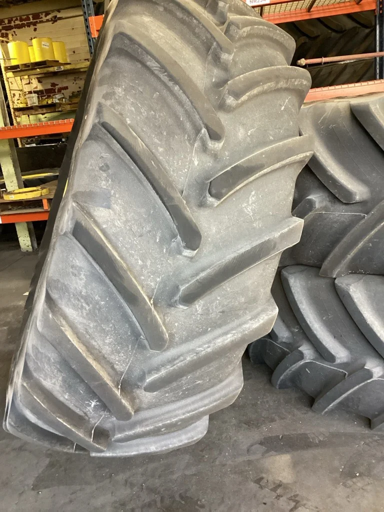 USED 710/70R42 168D Firestone Maxi Traction TL R-1W 90-95% On 23 X 42 10-13.19-11.07 Dual Wheel image 2