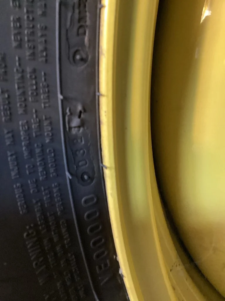 USED 710/70R42 168D Firestone Maxi Traction TL R-1W 90-95% On 23 X 42 10-13.19-11.07 Dual Wheel image 4