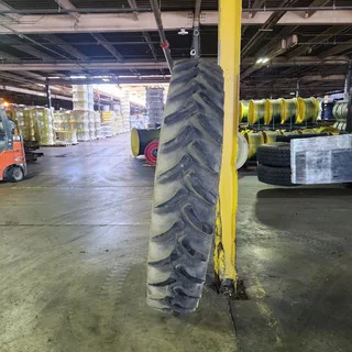 Used 380/90R54 152A8 Goodyear Super Traction Radial DT800 TL R-1W 50-55% image 3