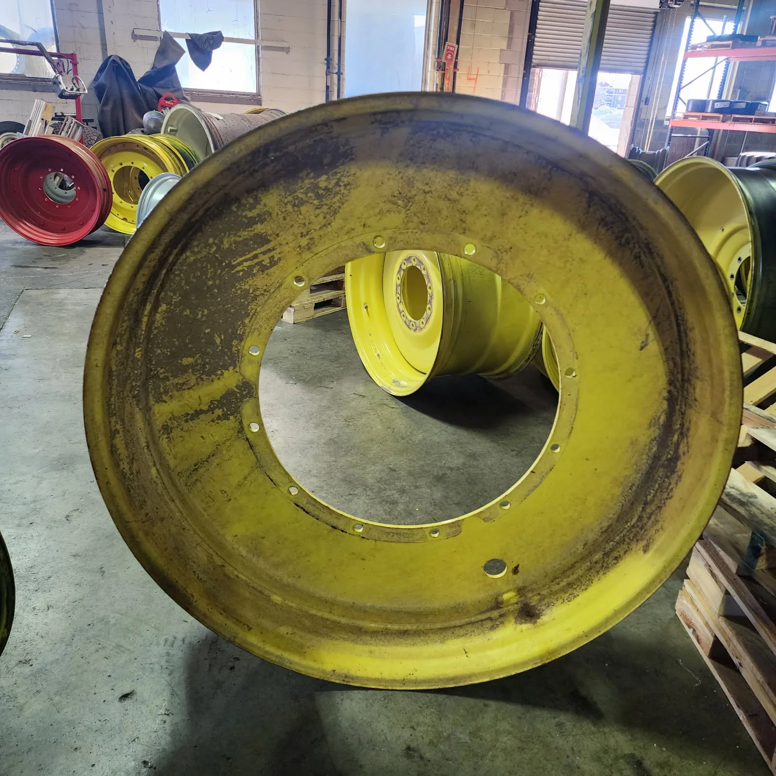 Used 12 X 54 12-32.047-30.079 Rim & Rail Yellow Wheel image 2