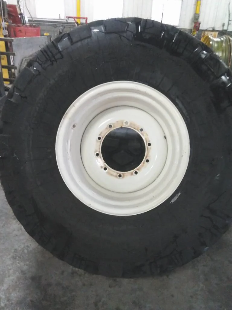 Take-Off 580/70R26 160A8 Goodyear All Weather Radial TL R-3 95-100% On 20 x 26 (10-13.19-11.07)