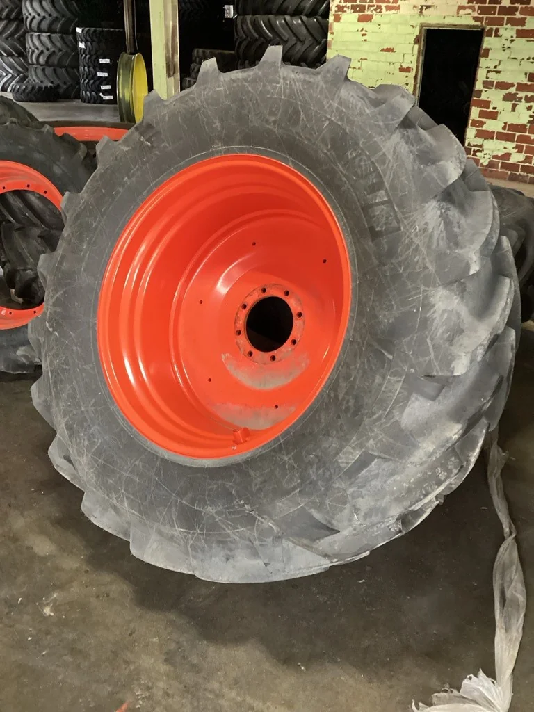 Take-Off 650/65R38 157D Michelin Multibib TL R-1W 95-100% On 20 X 38 8-10.82-8.78 Fendt Red  Wheel image 2