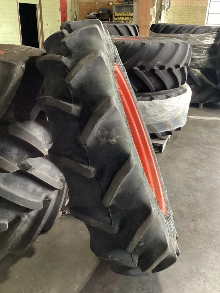 Used 320/85R34 133A8 Goodyear STR DT800 TL R-1W 85-90% On 10 x 34 (8-29.375-27.375) Waffle 2 Bolt image 3
