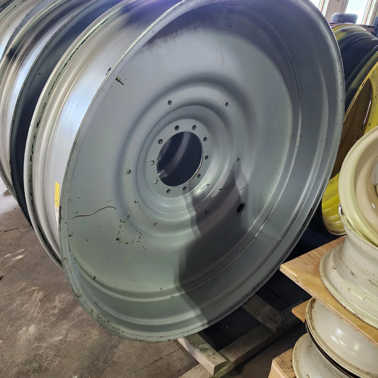 Take-Off 12 X 54 10-13.19-11.07 Silver Dual Wheel image 2