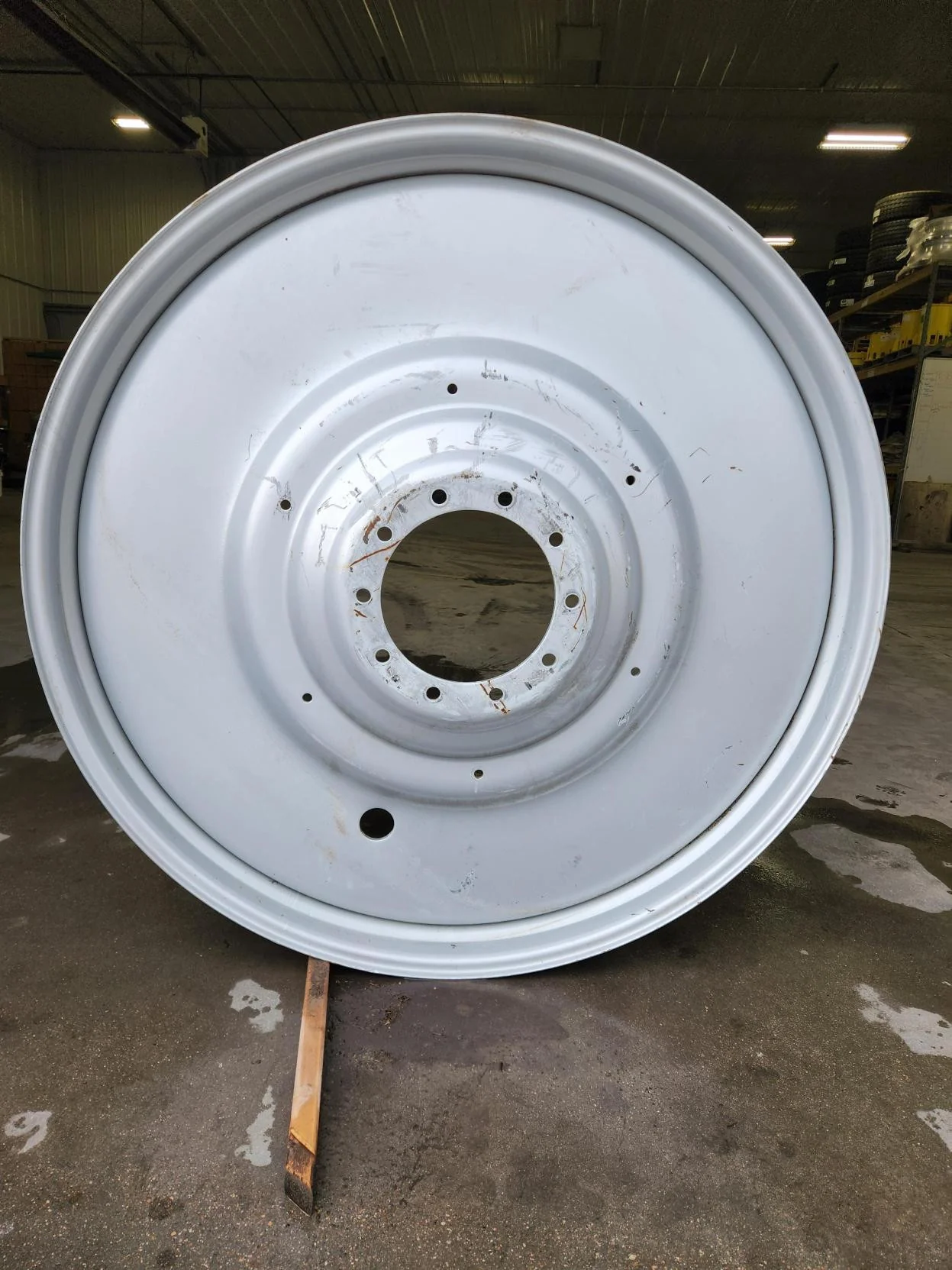 Take-Off 12 X 54 10-13.189-11.07 Silver Dual Wheel image 6