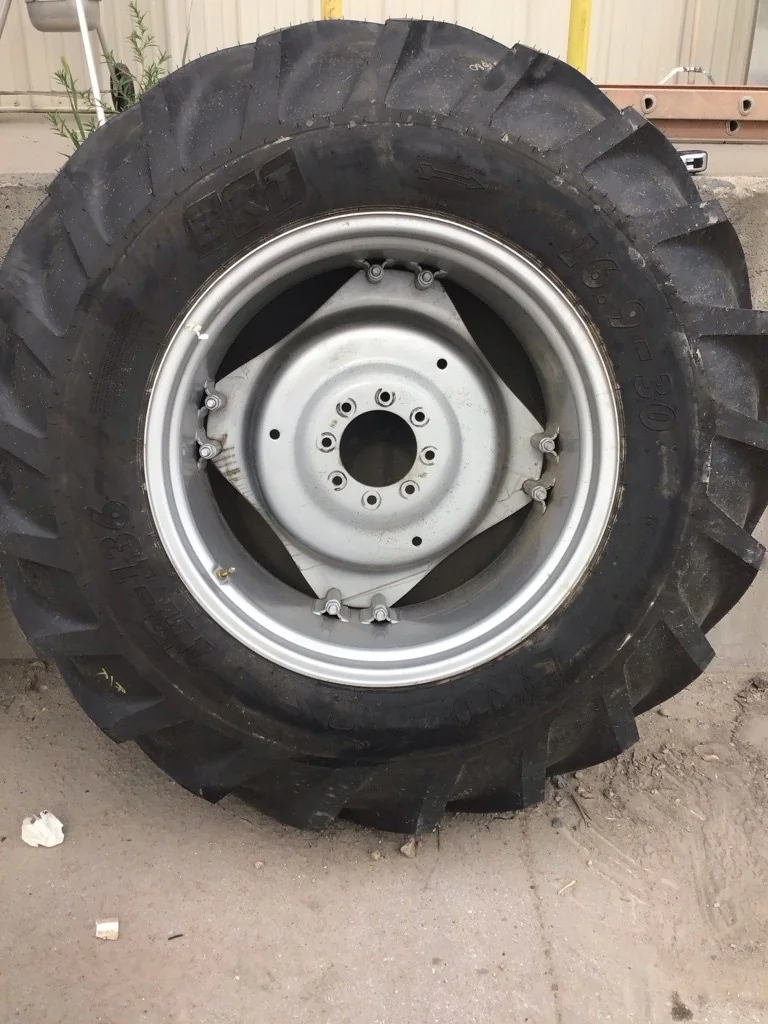 Take-Off 16.9-30 139A8 BKT TR-136 TT R-1W 95-100% On 15 X 30 8-8-6 4/2 Clamp Silver Wheel w/Disc image 2