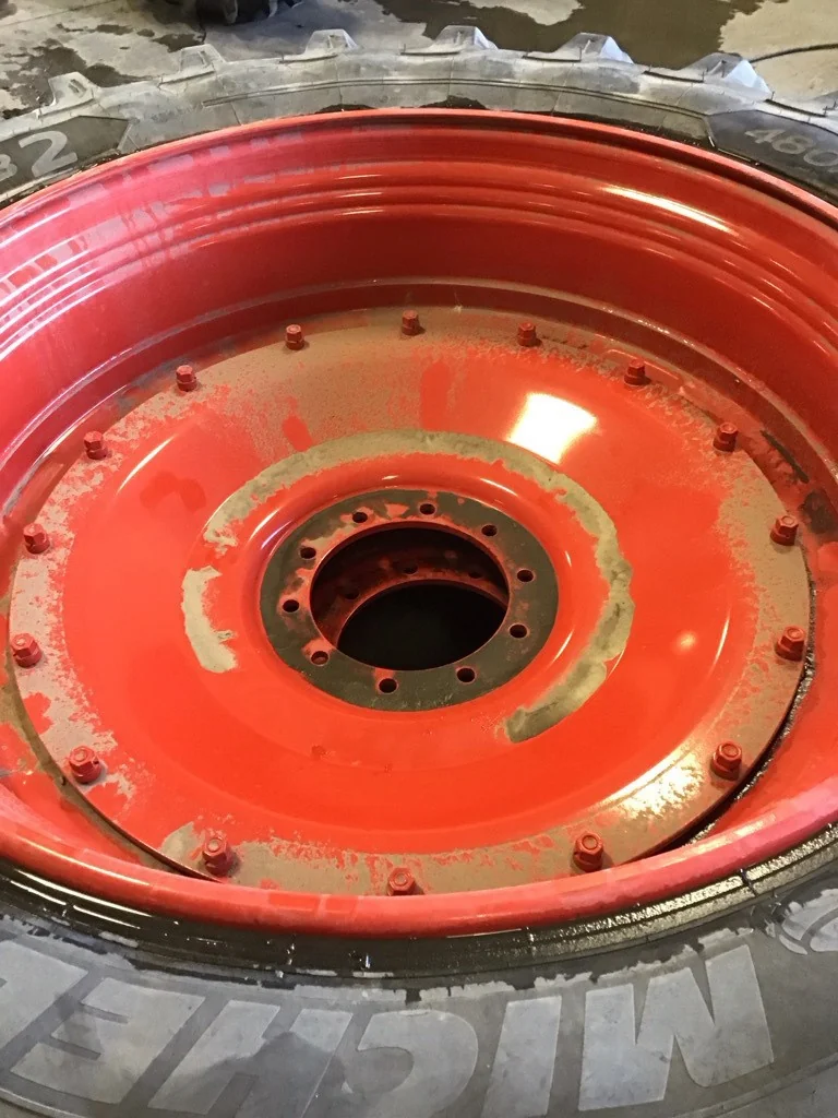 Used 480/80R50 159A8 Michelin Agribib 2 TL R-1W 85-90% On 15 x 50 10-13.19-11.07 R&R/Disc image 3