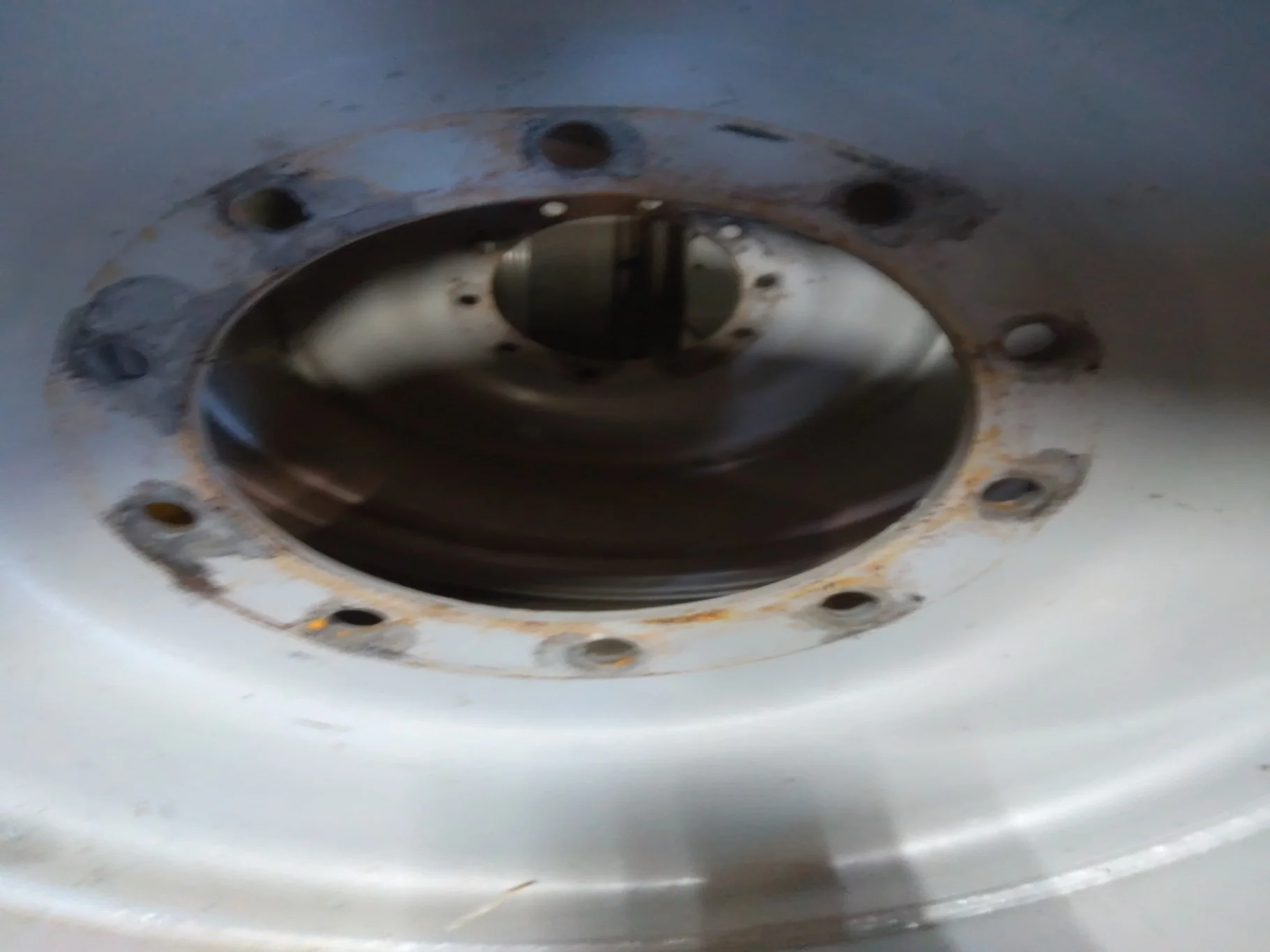 Take-Off 30 x 32 10-13.19-11.07 Case Silver Combine Wheel image 4