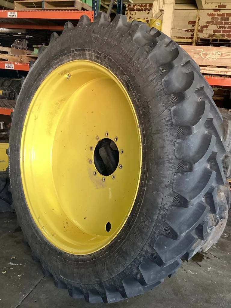 Take-Off 380/90R46 165A8 Alliance FarmPro Radial 90 TL R-1W 95-100% On 13 x 46 10-13.19-11.07 image 2