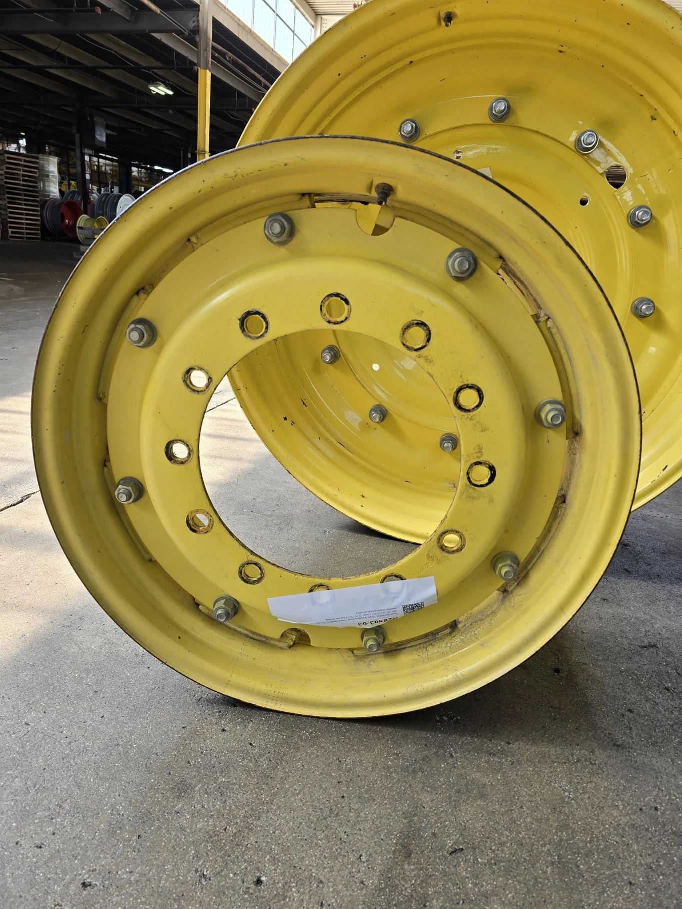 Used 13 x 30 12-16.732-14.620 8 U Clamp JD Yellow Wheel w/ Disc