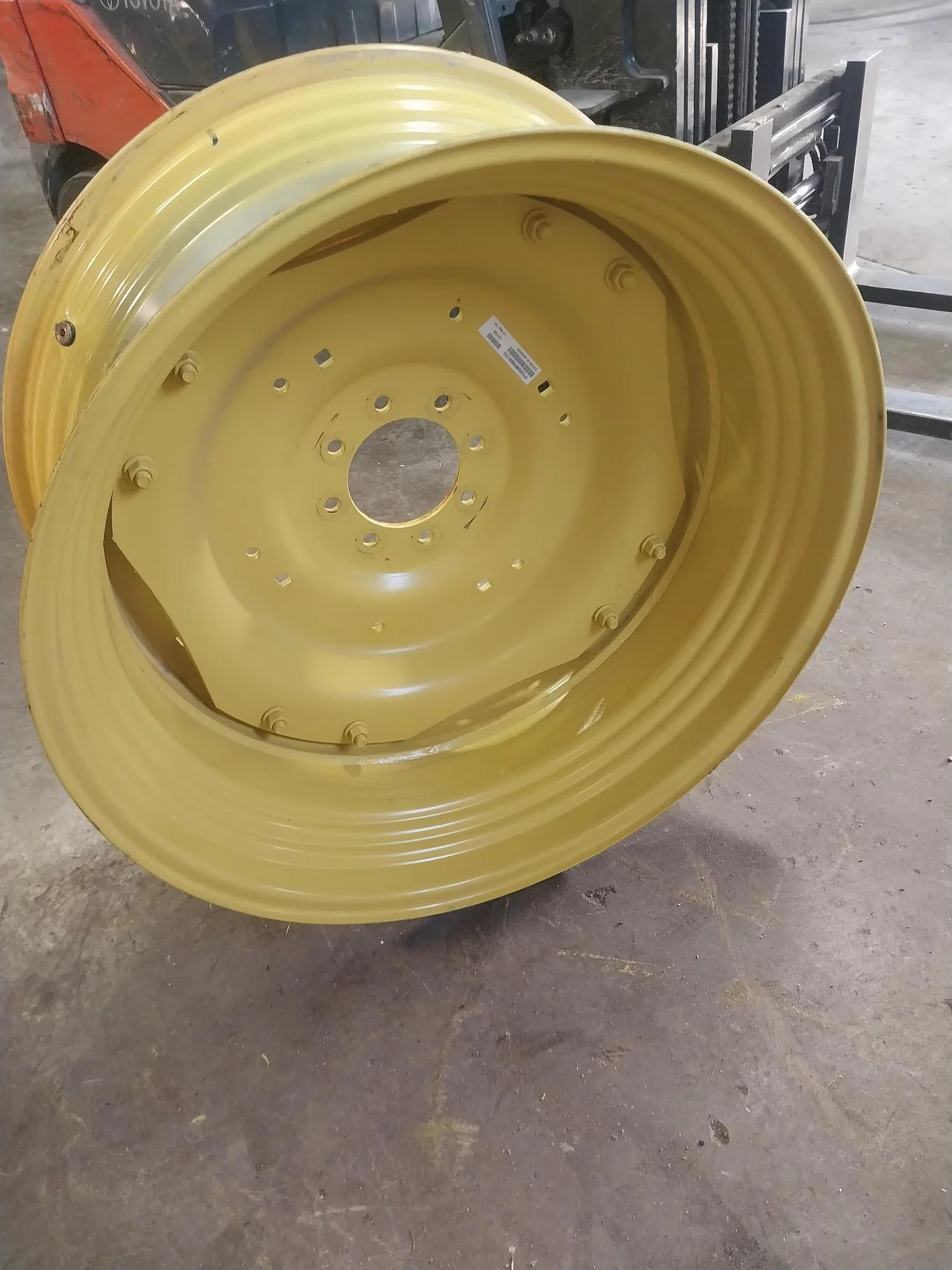 Take-Off 15 X 34 8-8-6 Waffle 2 Bolt Yellow Wheel w/Disc