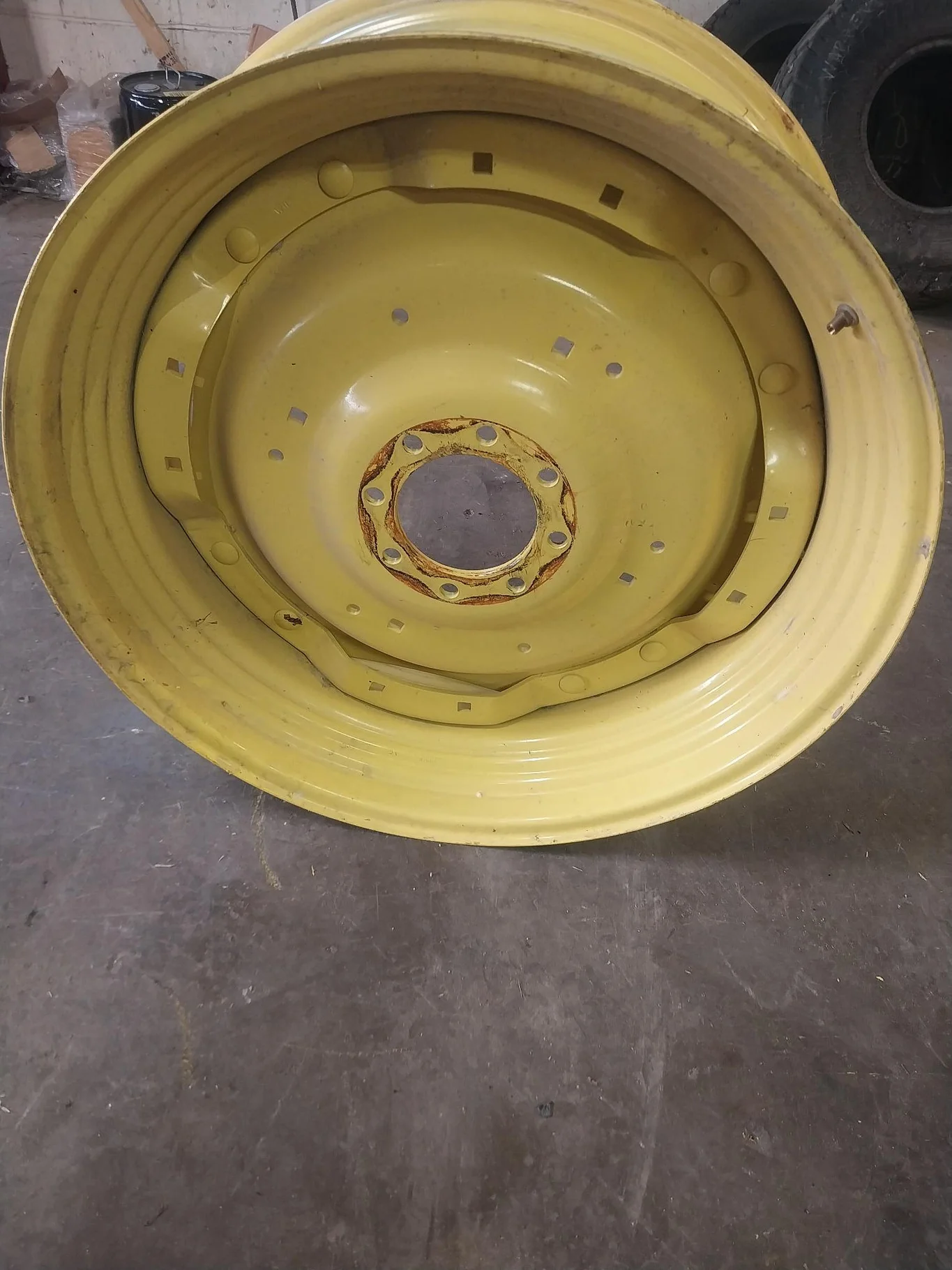 Take-Off 15 X 34 8-8-6 Waffle 2 Bolt Yellow Wheel w/Disc image 2