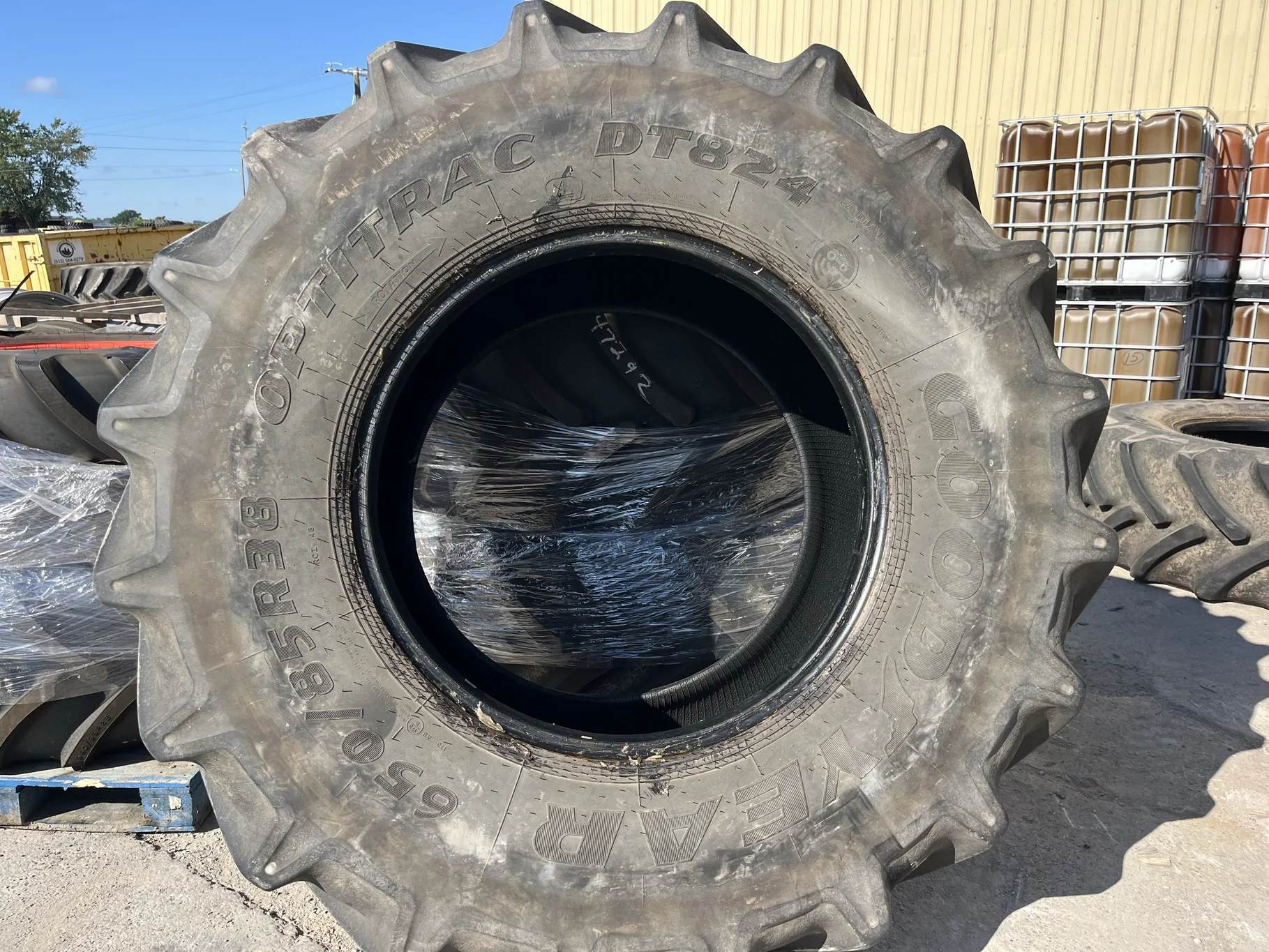 Used 650/85R38 173A8 Goodyear Optitrac DT824 TL R-1W 90-95%