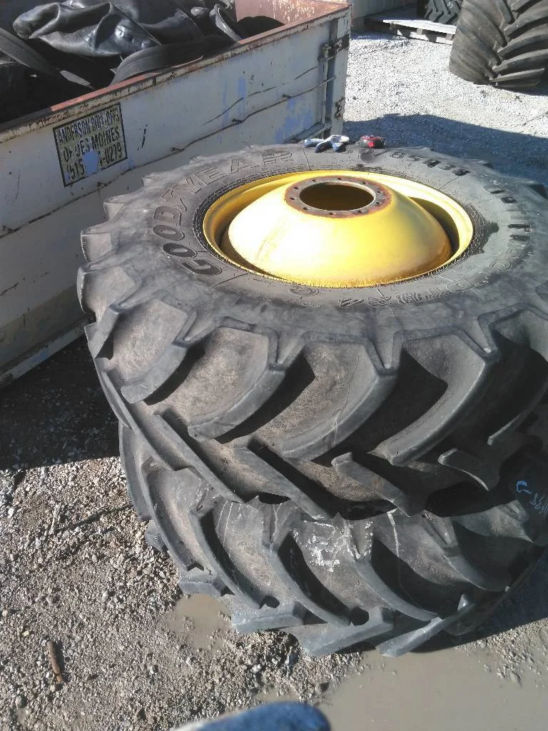 Used 650/85R38 173A8 Goodyear Optitrac DT824 TL R-1W 90-95% On 23 x 38 10-13.19-11.07) DD Wheel