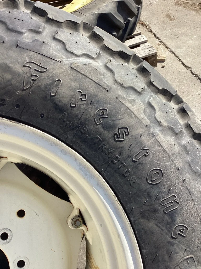 Used 16.9-24/6 Firestone ANS Tractor TL R3 65-70% On 14 X 24 8-8-6 6 Clamp NH White Wheel w/Disc image 4