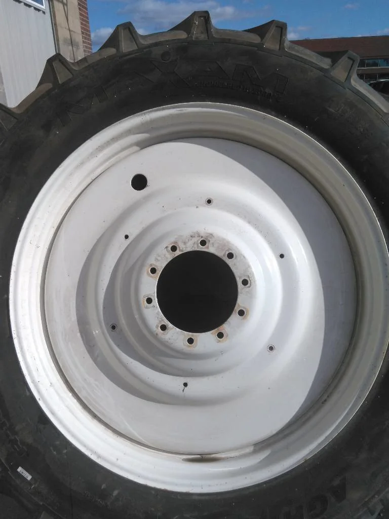 Take-Off 480/80R50 178B Maxam Agrixra 85 TL R-1W 95-100% On 15 x 50 (10-13.19-11.07) Dual Wheel