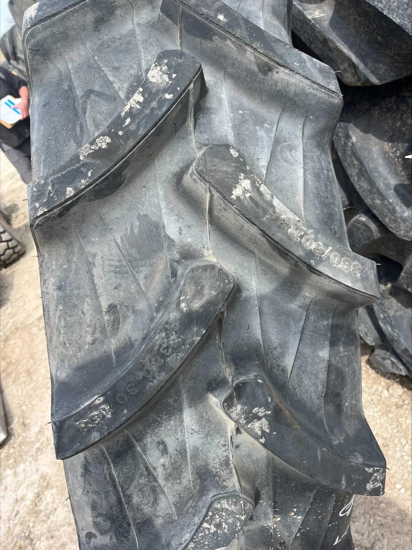 Take-Off 380/80R38 142B Maxam Agrixtra TL R-1 95-100% image 2