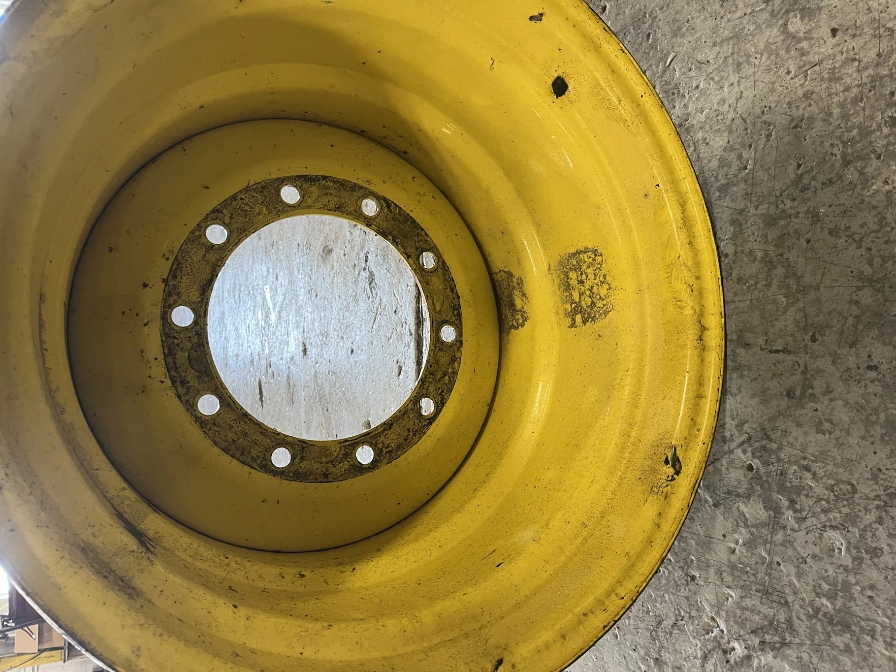 Take-Off 20 x 26 (10-13.19-11.07) Solid Yellow Wheel