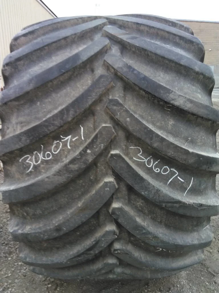 Used LSW 1250/35R46 195D Goodyear Optitrac TL R-1W 90-95% On 44 x 46 (10-13.19-11.07) Dual Wheel image 3