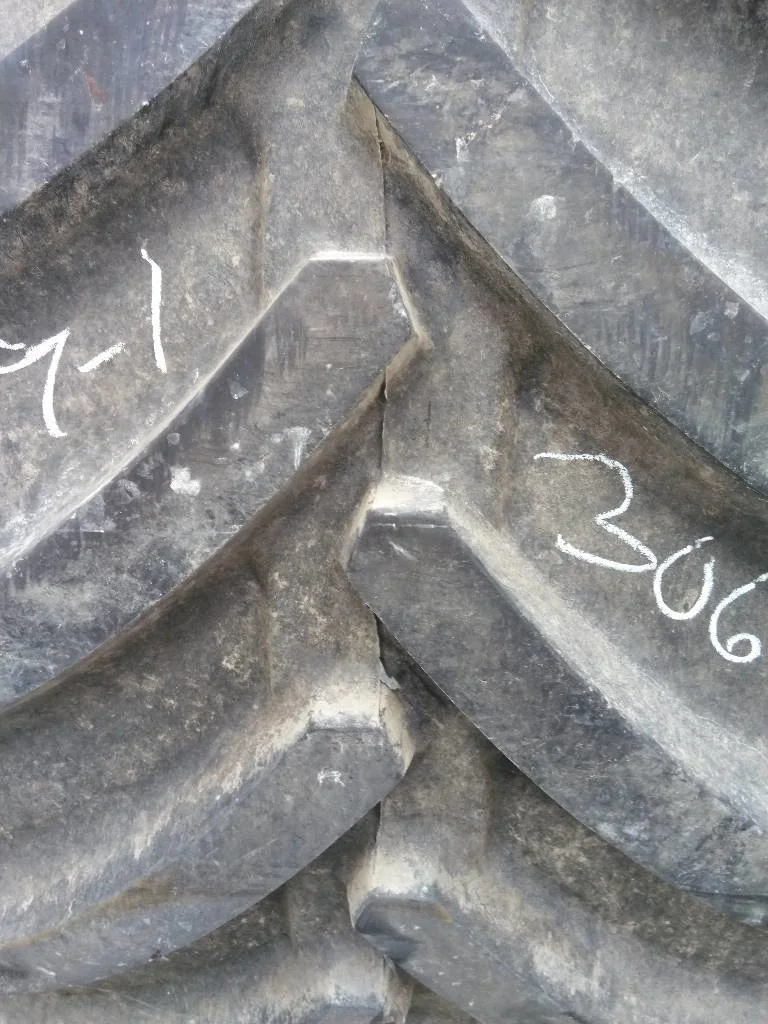 Used LSW 1250/35R46 195D Goodyear Optitrac TL R-1W 90-95% On 44 x 46 (10-13.19-11.07) Dual Wheel image 5