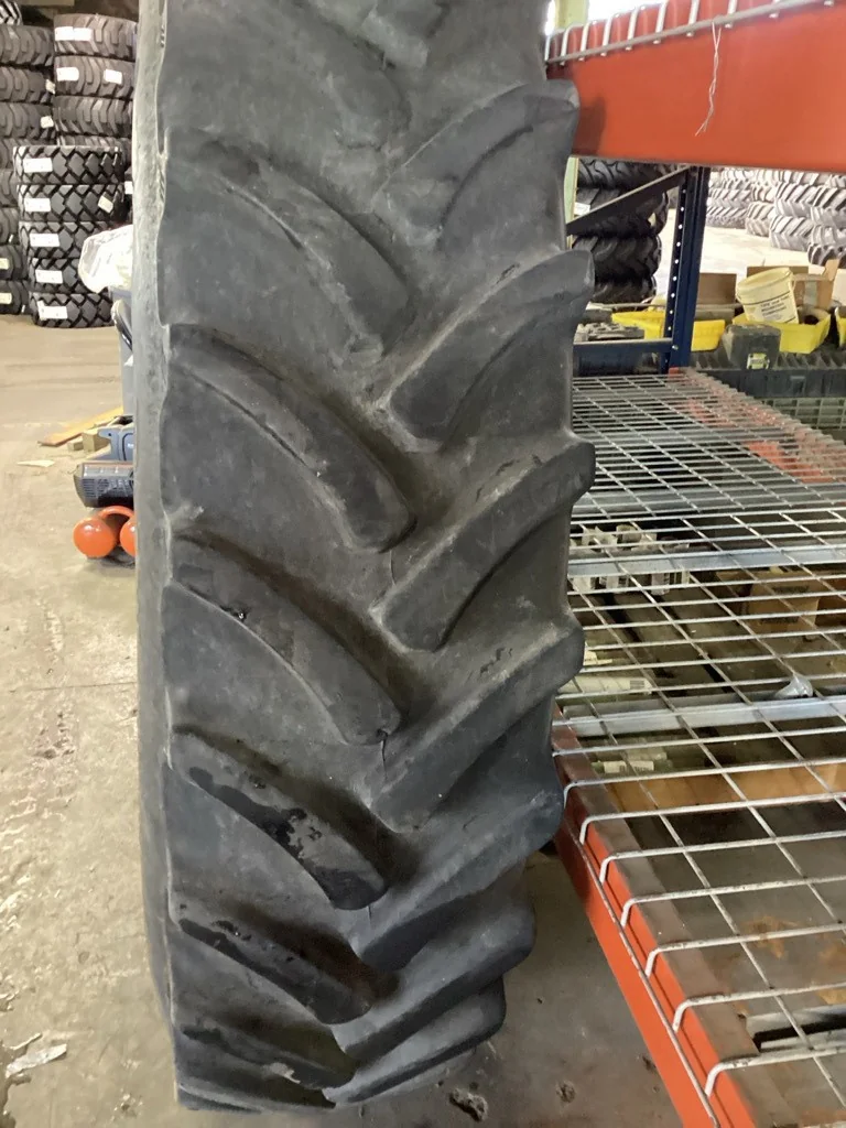 Used 380/90R46 163A8 Alliance Farm Pro Radial 90 TL R-1W 70-75% On 13 x 46 10-13.19-11.07 Dual Wheel image 2