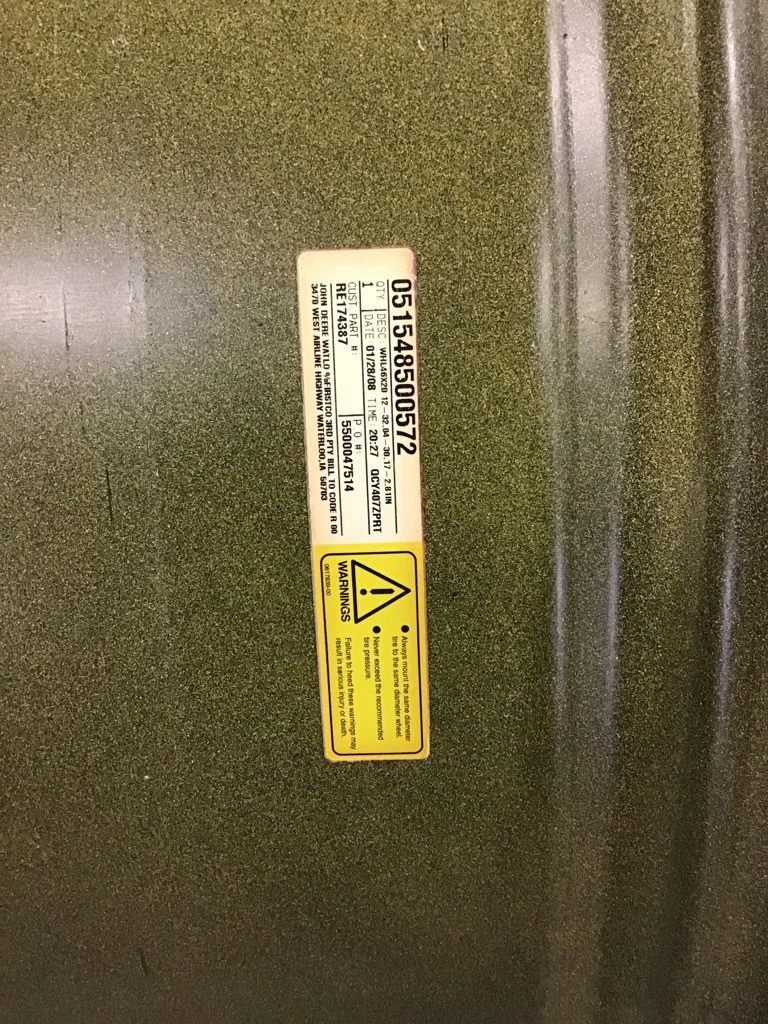 Used 20 x 46 (12-32.047-30.078) JD Titan Rim & Rail (Mild Rust, Paint Fair)