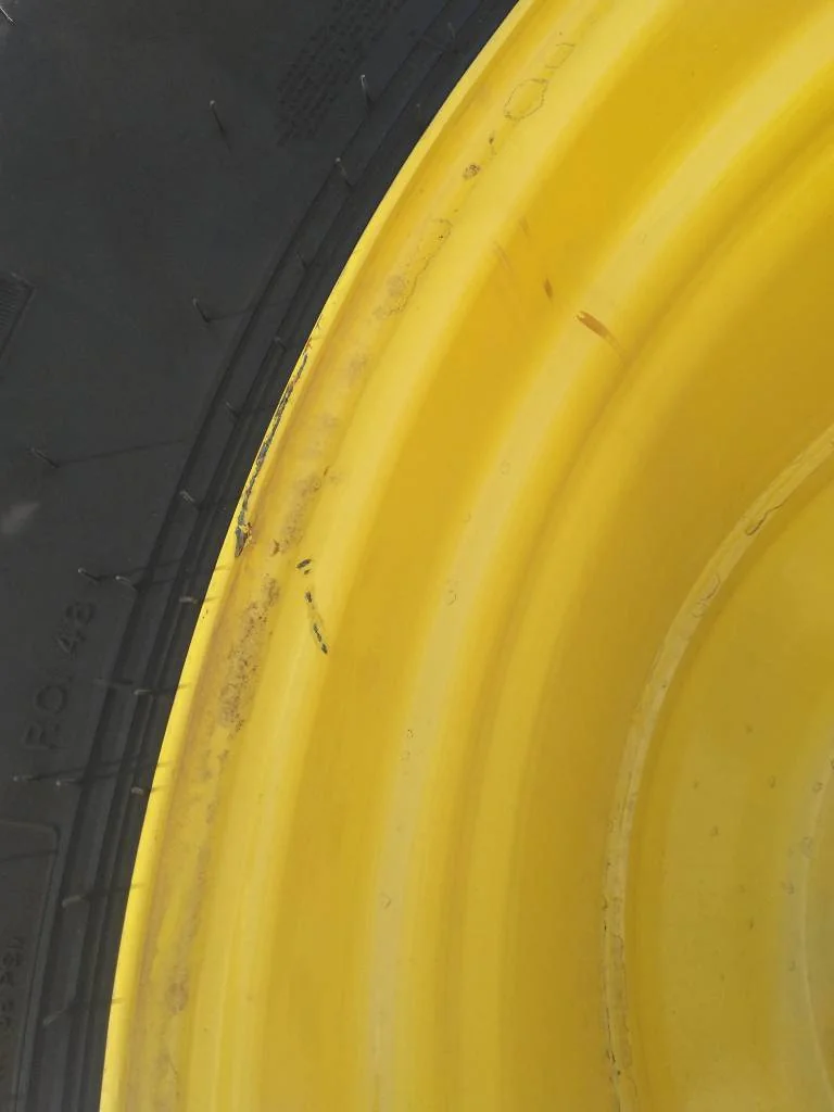 Used 710/70R42 173D Goodyear Optitrac TL R-1W 95-100% On 23 x 42 (10-13.19-11.07) Dual wheel image 5