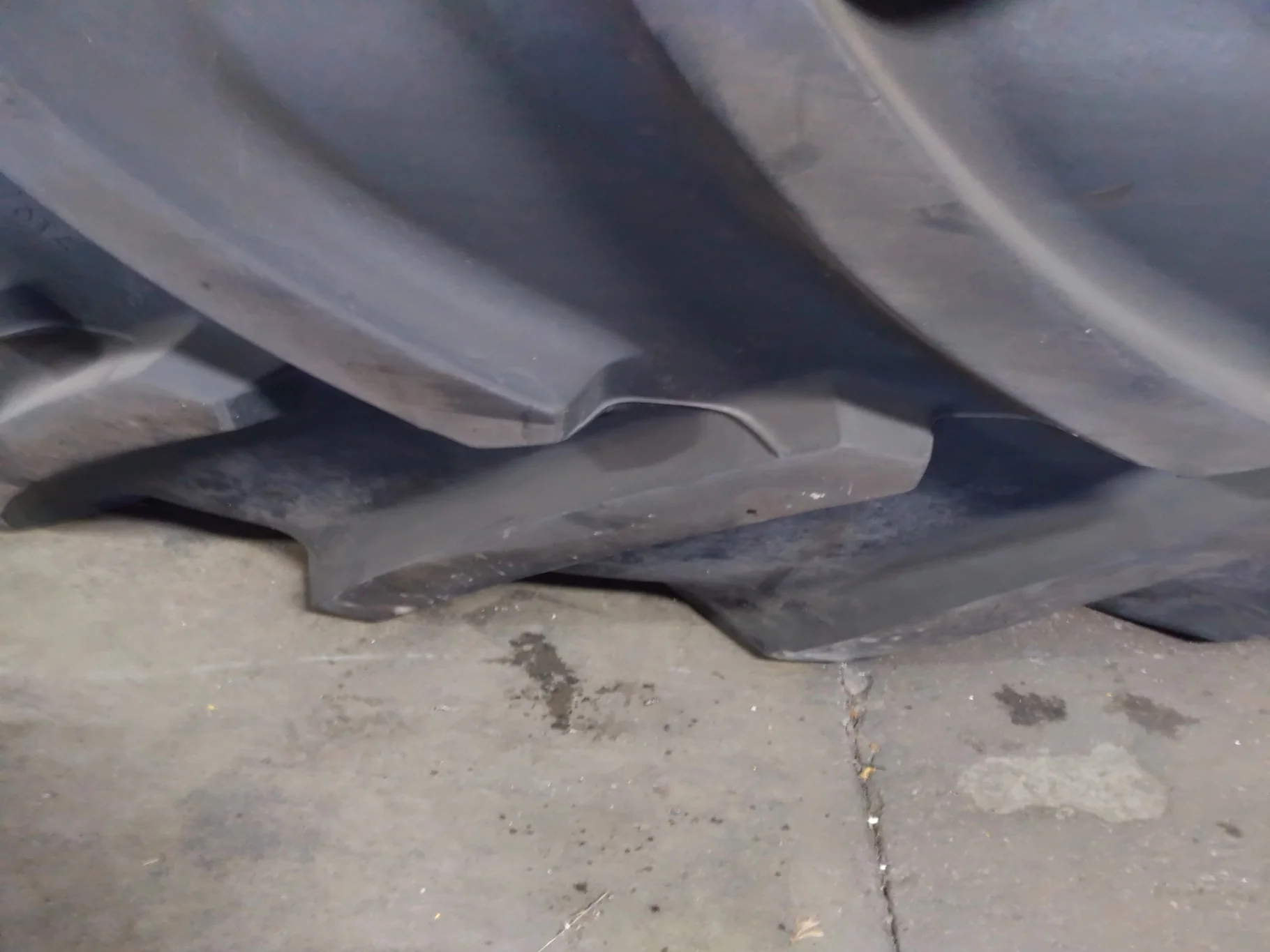 Used 710/70R42 173D Goodyear Optitrac TL R-1W 95-100% image 4