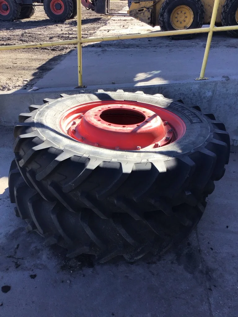 Used 380/95R38 147A8 Michelin AGRIBIB TL R-1 75-80% On 12 X 38 12-16.732-14.620 R&R Wheel/Disc image 3