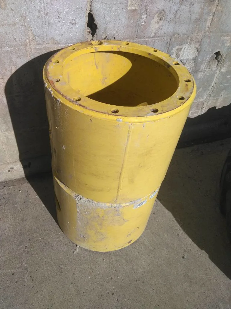 Used 15.5 John Deere Extension (12-16.732-14.620) (no hardware)