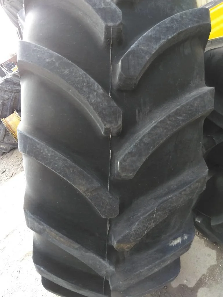 Used 620/70R46 167B Firestone Maxi Traction TL R-1W 90-95% On 20 x 46 (12-32.047-30.078) R&R image 2