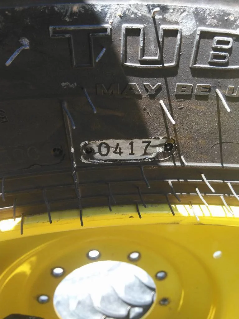 Take-Off 480/80R42 151A8 Goodyear Ultratorque Plus Radial DT712 TL R-1 95-100% On 16 x 42 Dual Wheel image 3